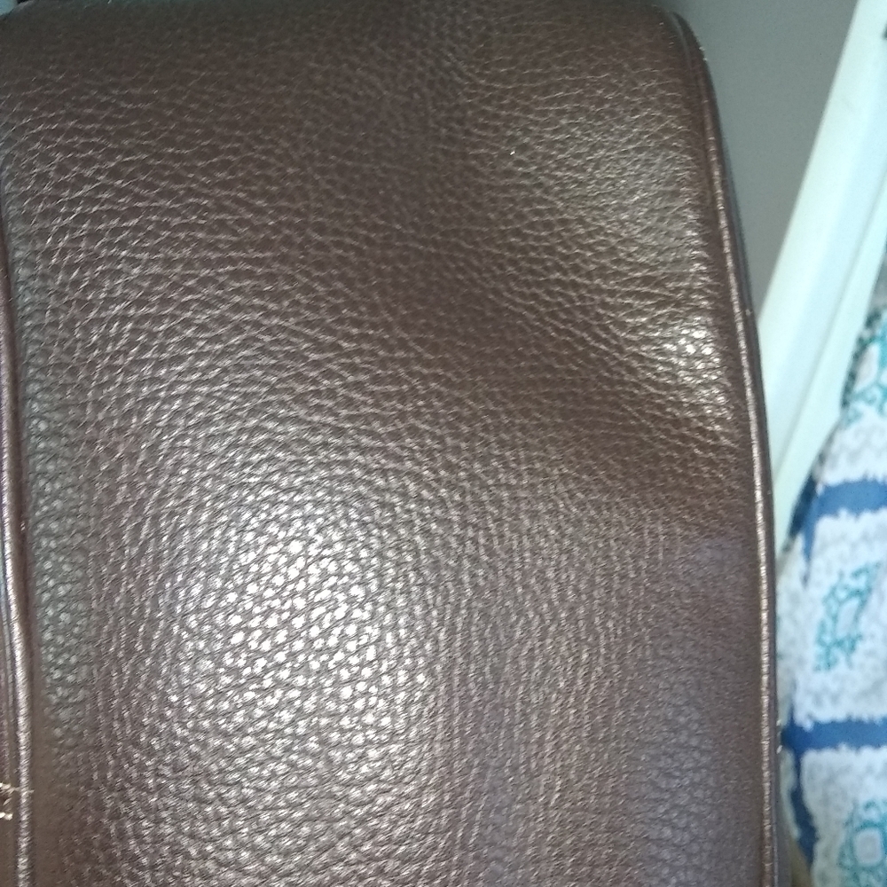 Dooney and Bourke Leather Purse Black with Brown trim - Picture 4 of 8